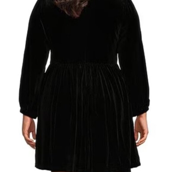 Sugarlips Plus Long Sleeve Bow Velvet Mini Dress - Picture 2 of 6